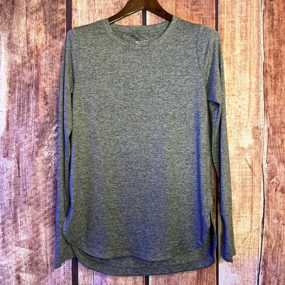 Athleta Heather green Long Sleeve Women's Tee